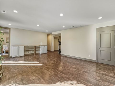 Tiny photo for 10566 S LAKE AVE, South Jordan, UT 84009 (MLS # 2120889)