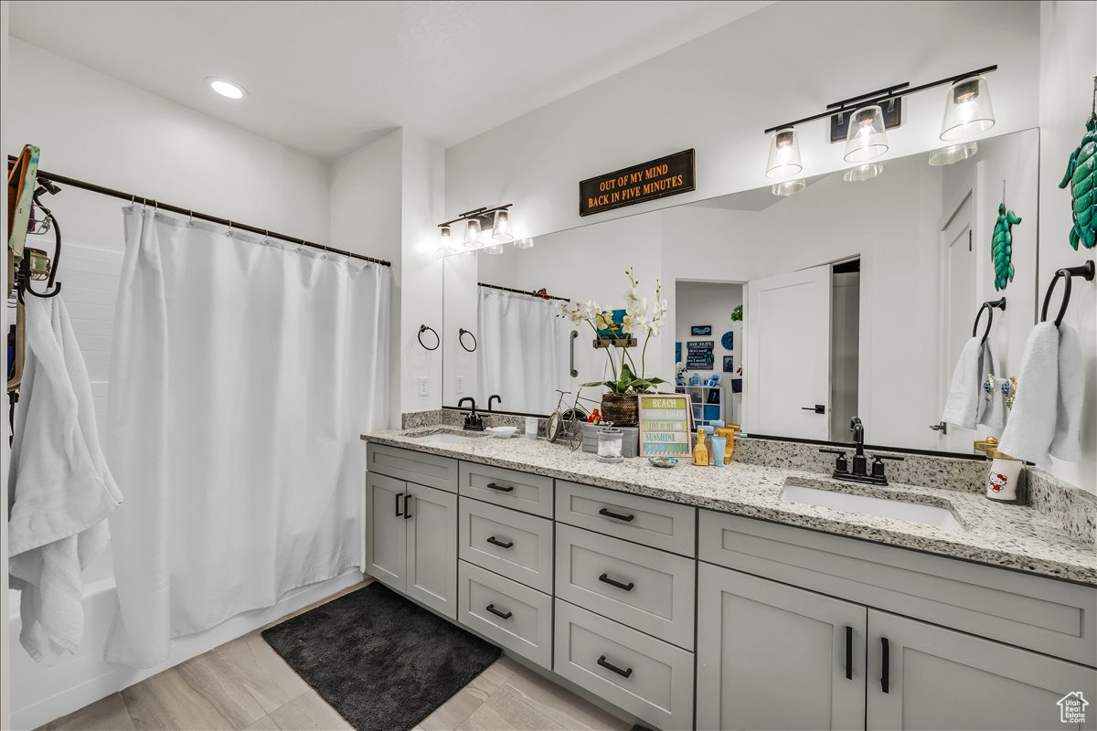 HORIZON COVE - Residential