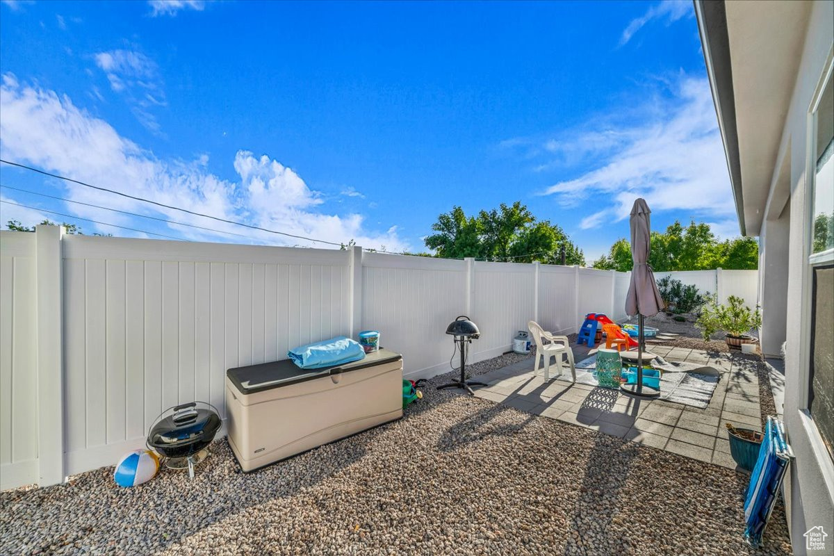 HORIZON COVE - Residential