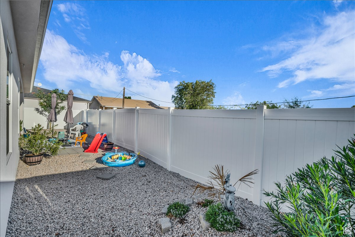 HORIZON COVE - Residential
