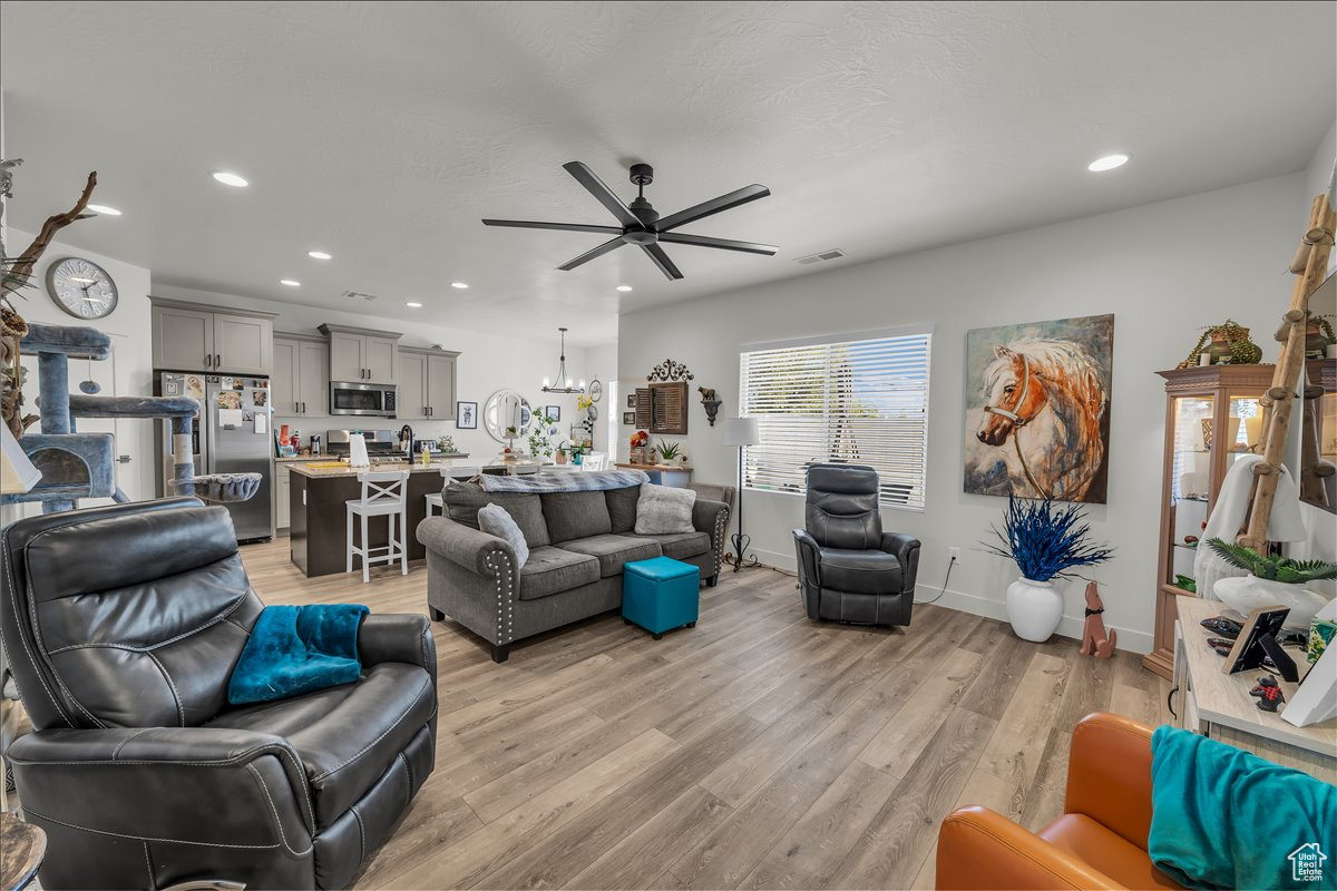 HORIZON COVE - Residential