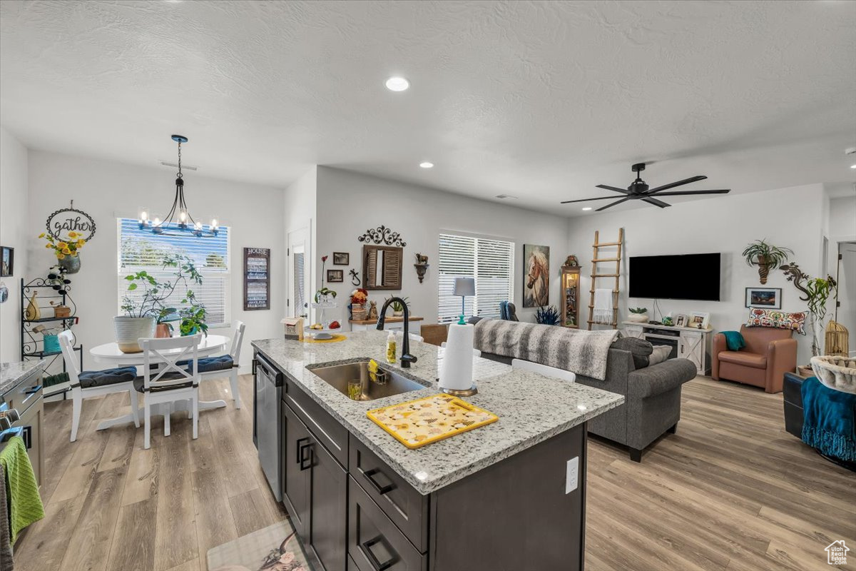 HORIZON COVE - Residential