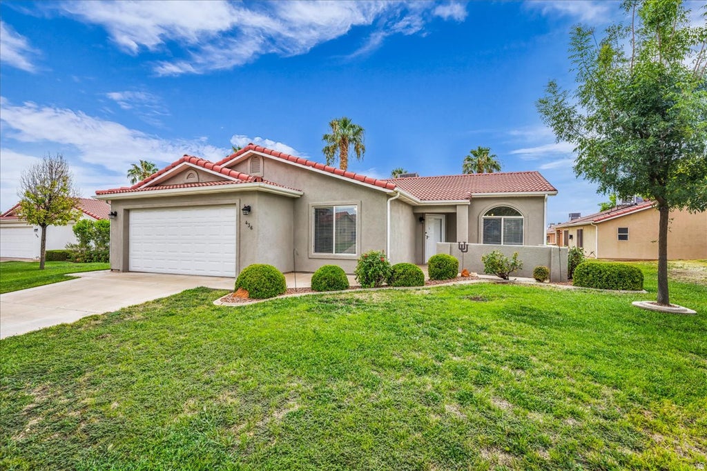 Photo of 436 E DOMINGUEZ DR, Ivins, UT 84738 (MLS # 2181191)