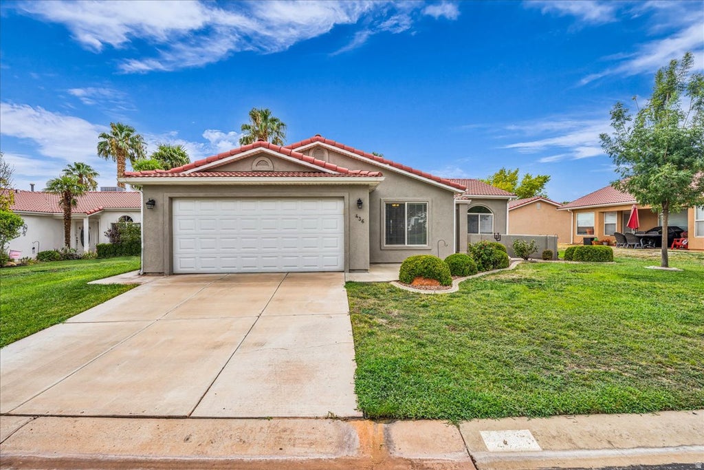 Photo of 436 E DOMINGUEZ DR, Ivins, UT 84738 (MLS # 2181191)