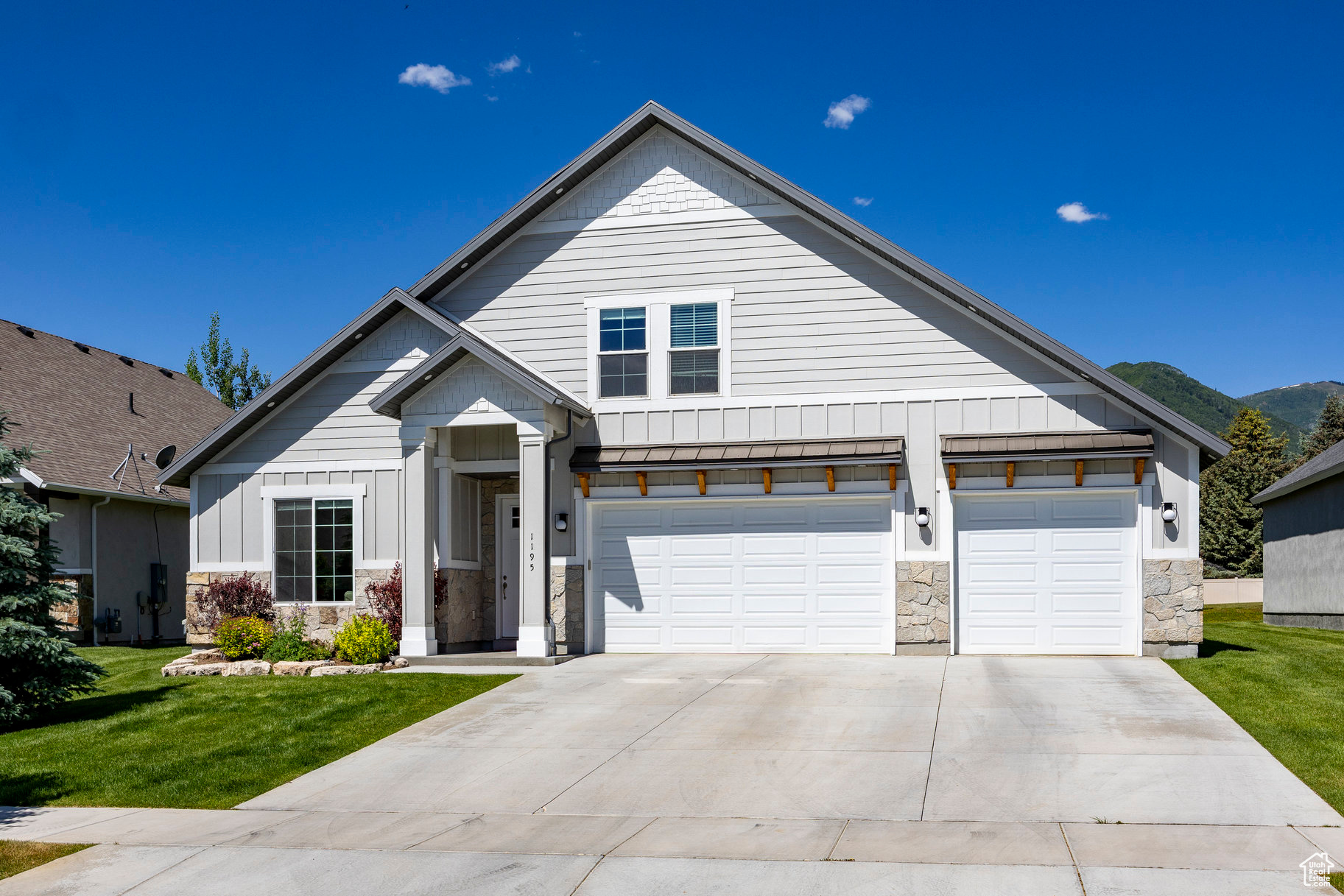SCOTCH FIELDS - Residential