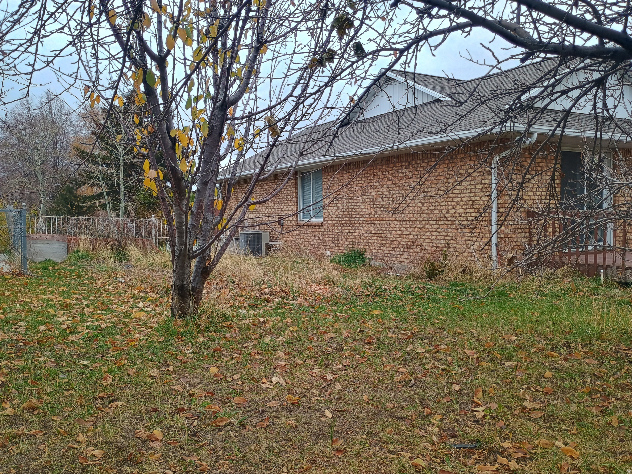 FAIRLANE HEIGHTS - Residential