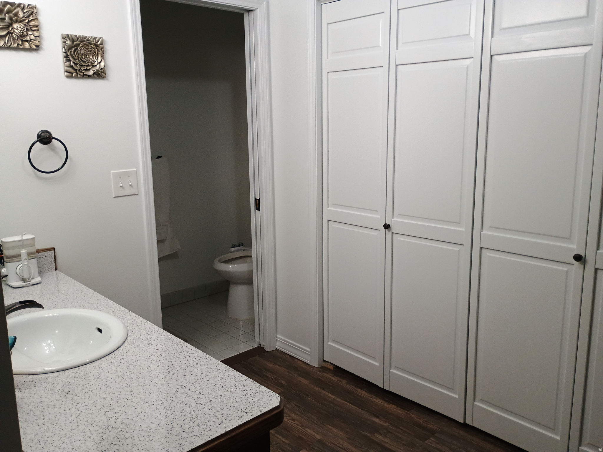 FAIRLANE HEIGHTS - Residential