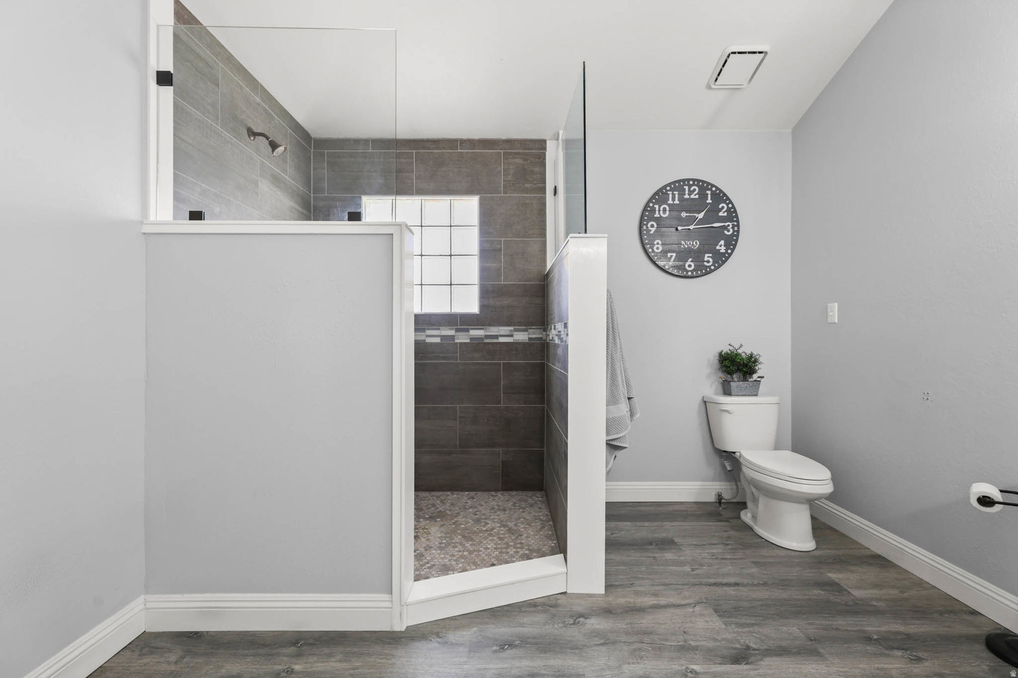 COUNTRY ESTA - Residential