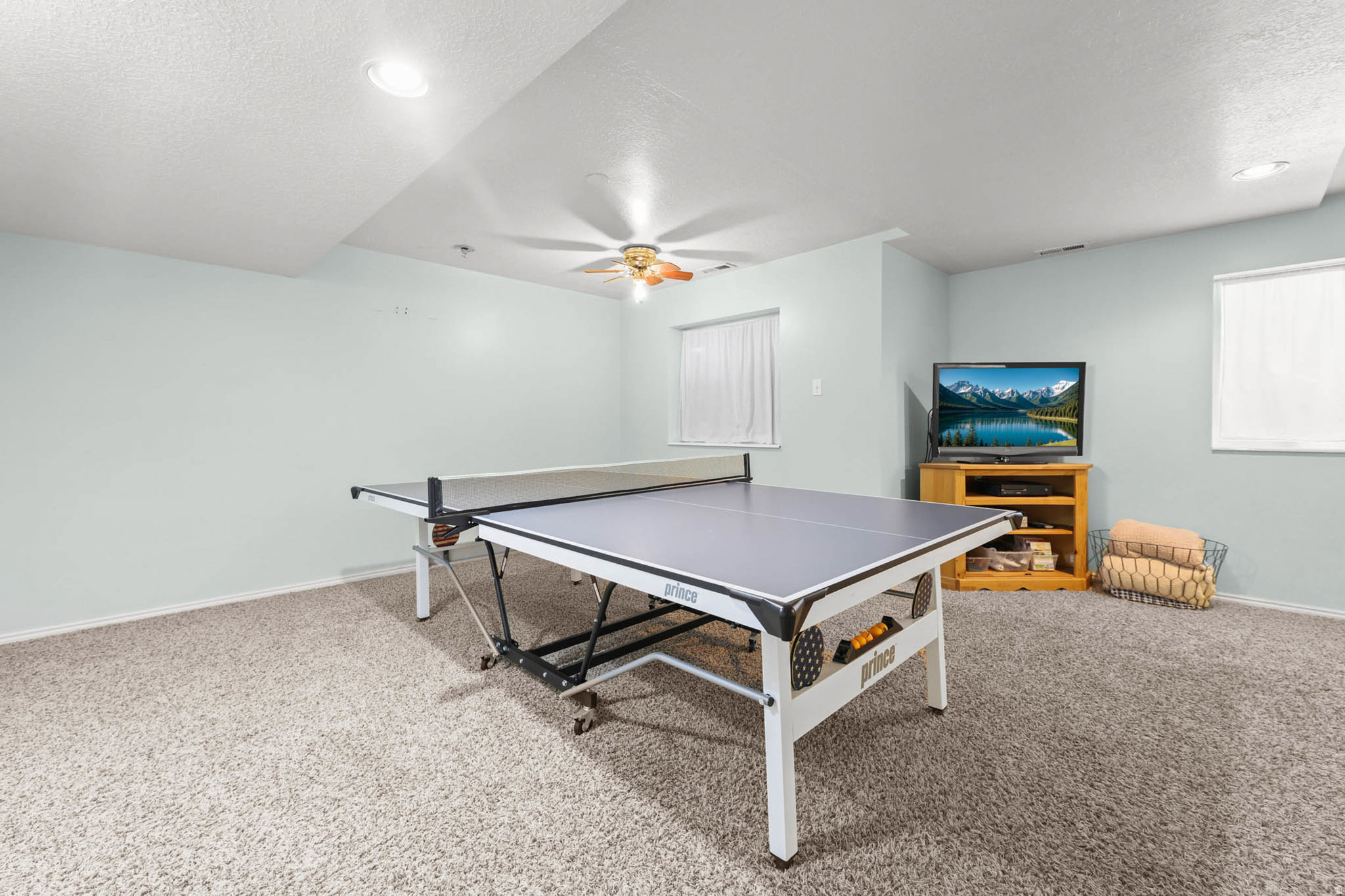 COUNTRY ESTA - Residential