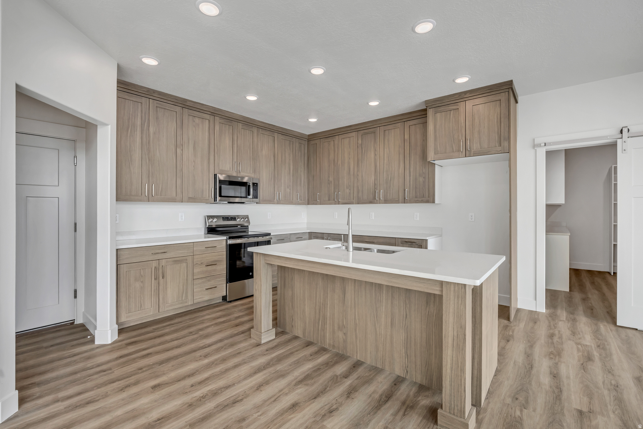 WEST FIELDS - Residential