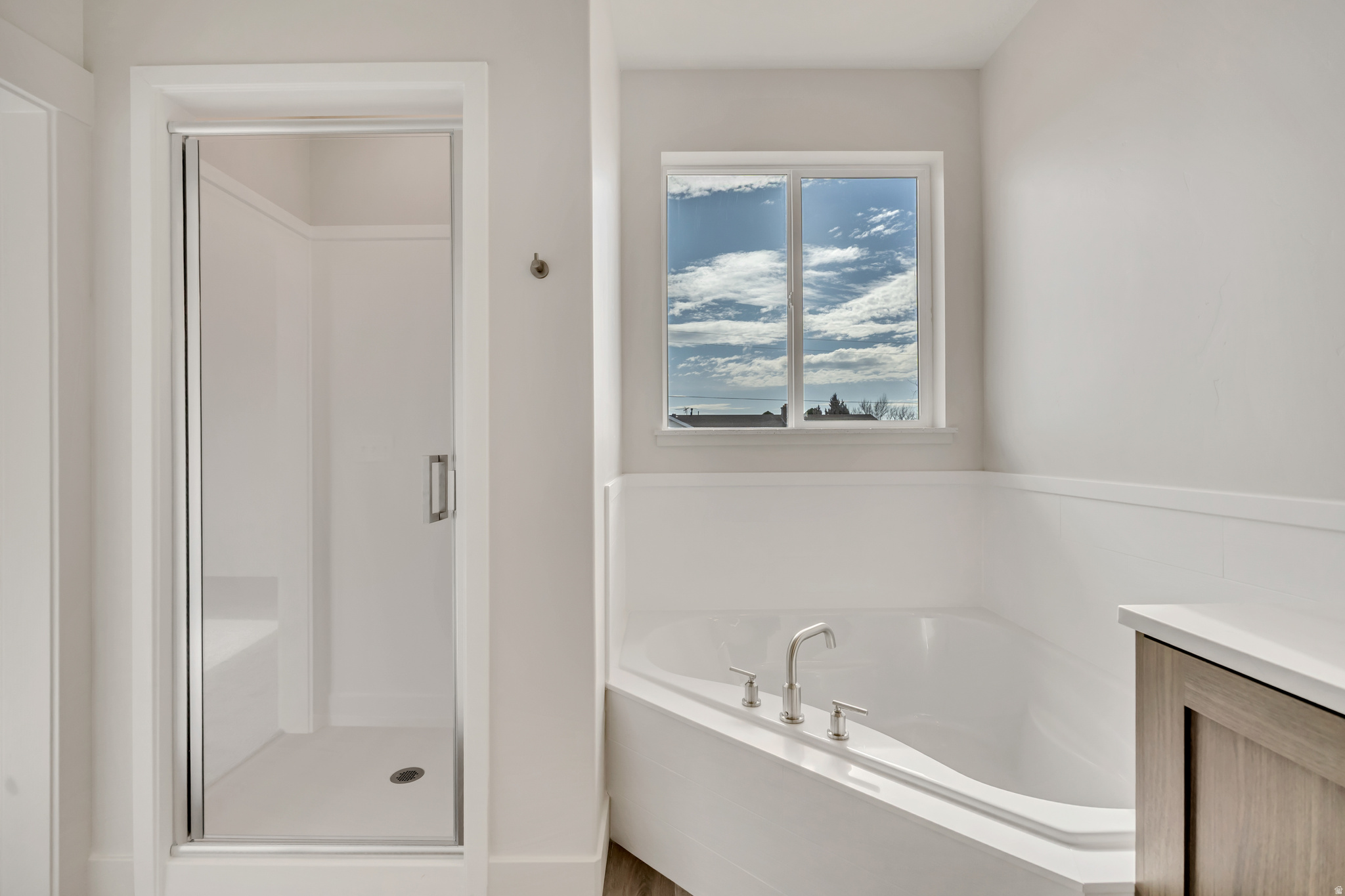 WEST FIELDS - Residential