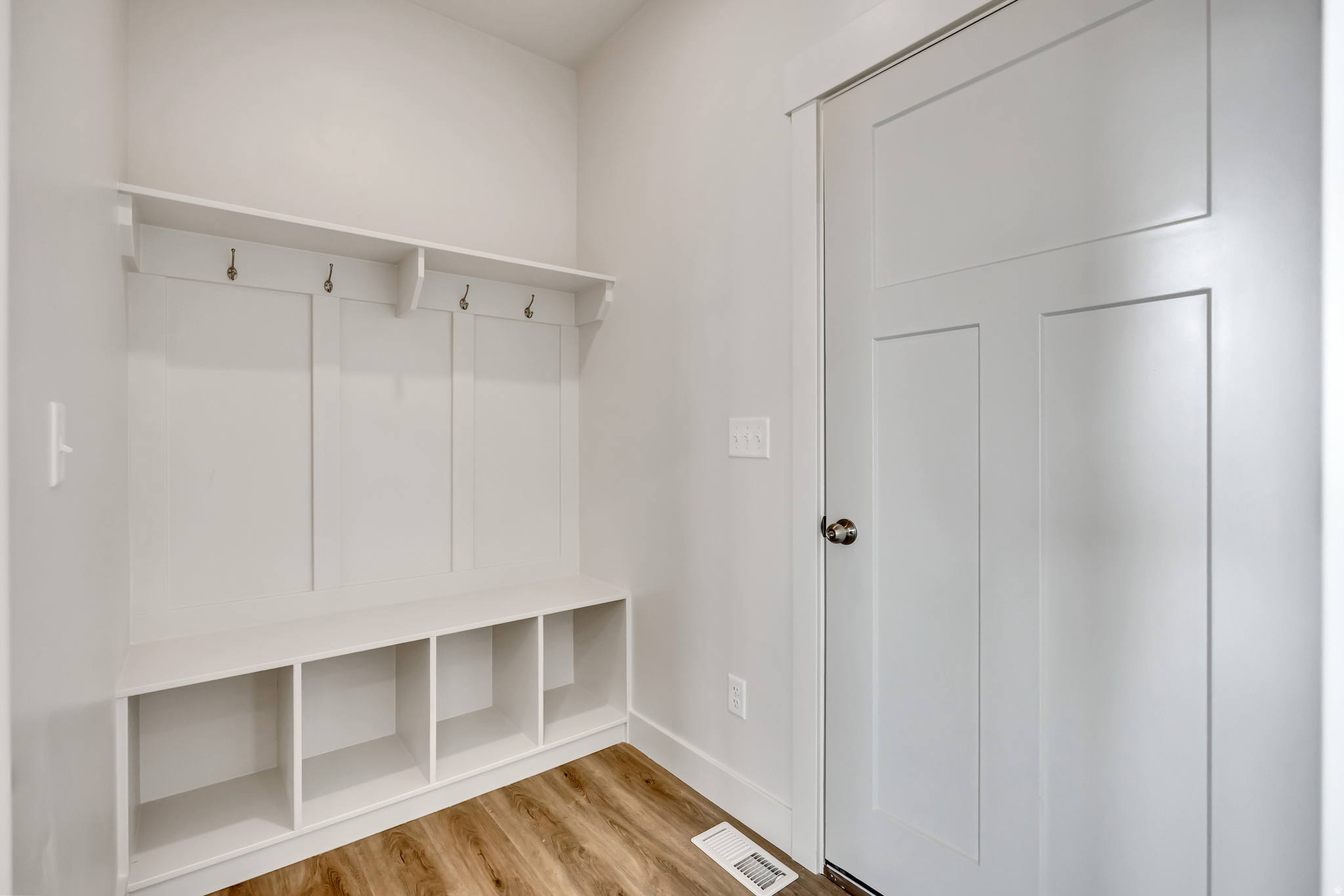 WEST FIELDS - Residential