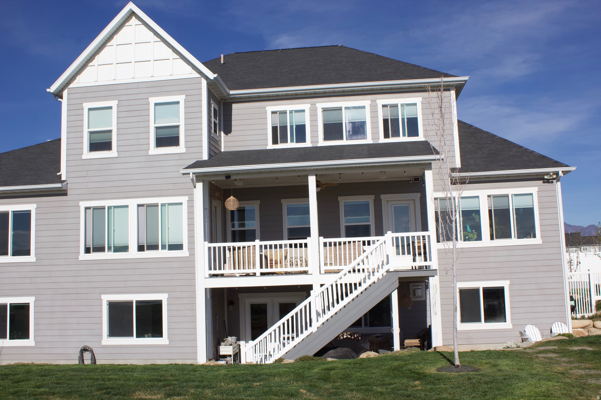 STONEGATE - Residential