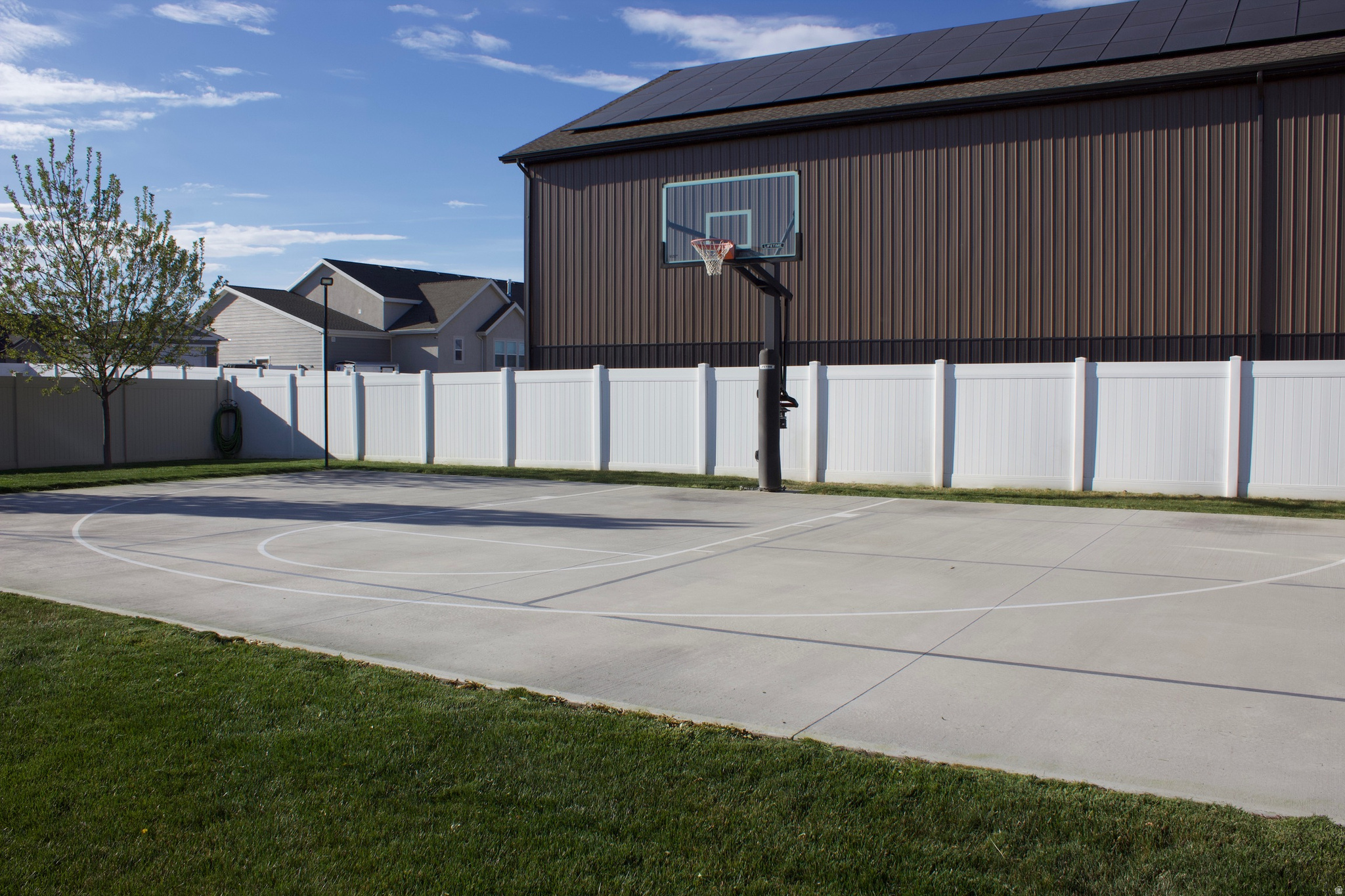 STONEGATE - Residential