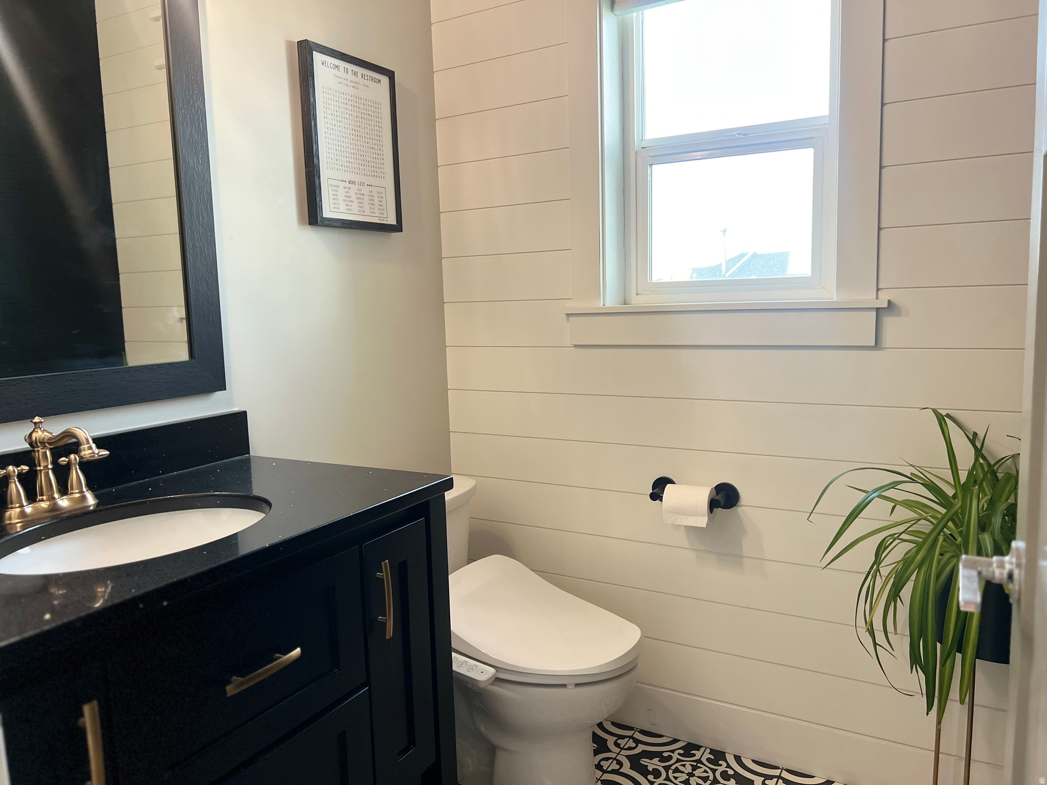 STONEGATE - Residential