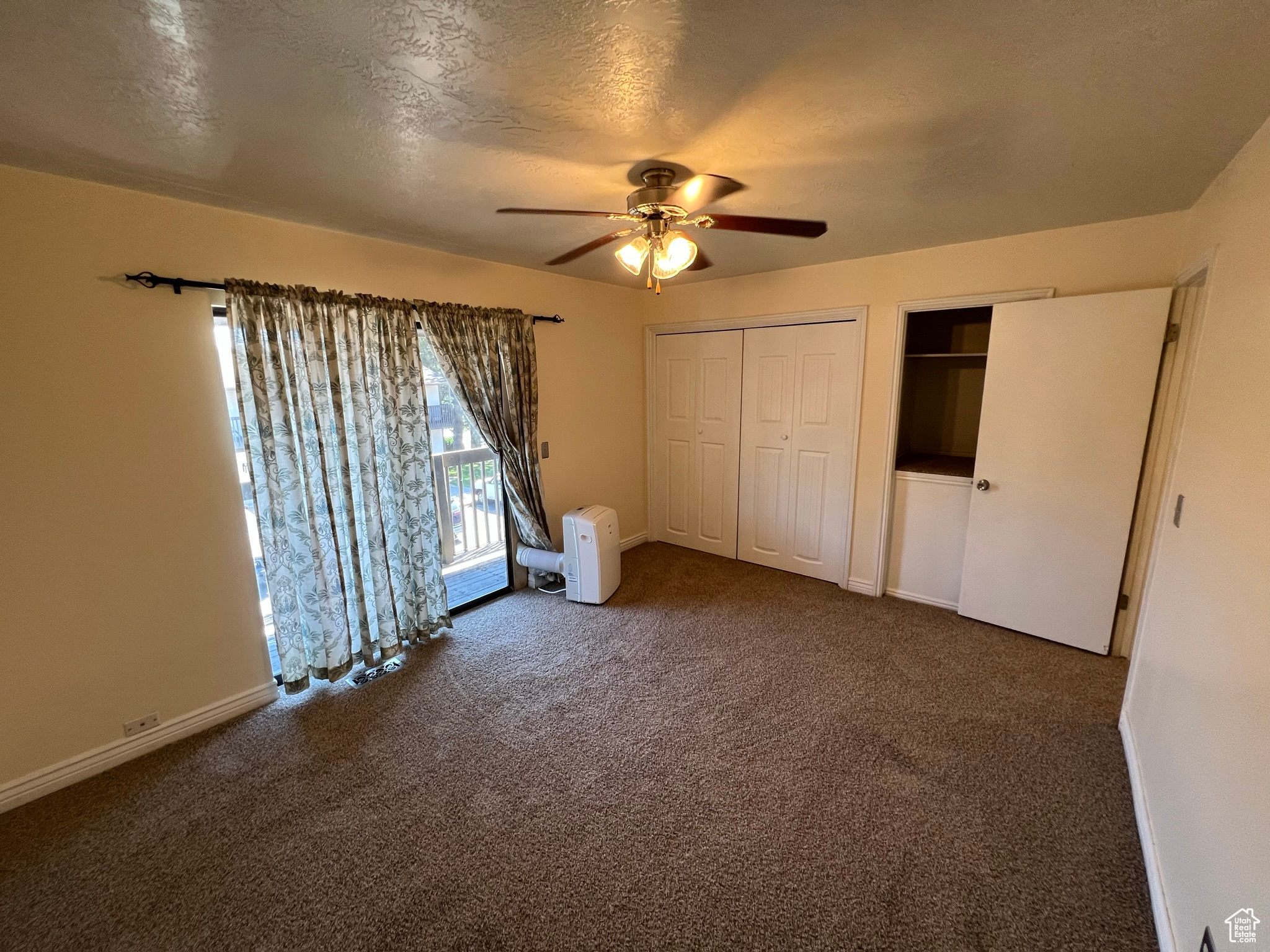 MEADOW CREEK TOWNHOMES - Residential