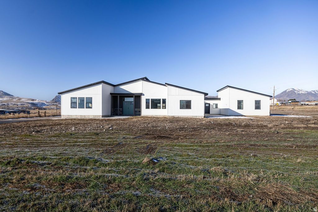 Photo of 15 S 400 W, Newton, UT 84327 (MLS # 2132484)
