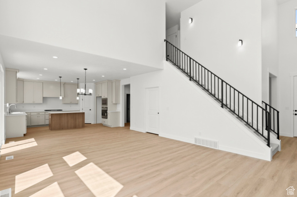 MAKIN DREAMS - Residential