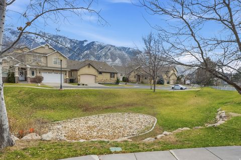 Tiny photo for 11341 S SILVER BUCKLE WAY, Sandy, UT 84092 (MLS # 2134204)