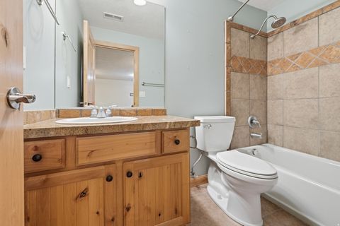 Tiny photo for 11341 S SILVER BUCKLE WAY, Sandy, UT 84092 (MLS # 2134204)