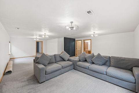 Tiny photo for 11341 S SILVER BUCKLE WAY, Sandy, UT 84092 (MLS # 2134204)