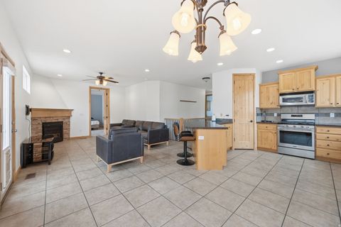 Tiny photo for 11341 S SILVER BUCKLE WAY, Sandy, UT 84092 (MLS # 2134204)