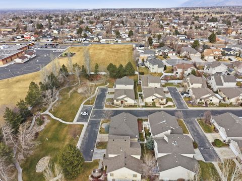 Tiny photo for 11341 S SILVER BUCKLE WAY, Sandy, UT 84092 (MLS # 2134204)