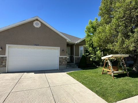 Tiny photo for 1563 W TURTLE DOVE LN, West Jordan, UT 84088 (MLS # 2158478)