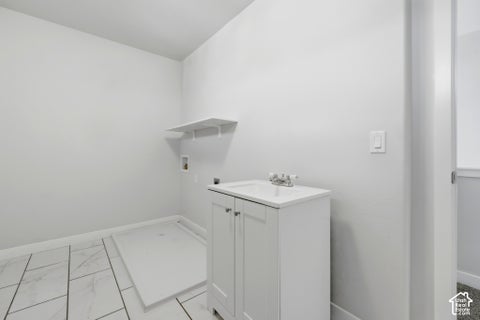Tiny photo for 673 W 2200 N, Centerville, UT 84014 (MLS # 2190257)