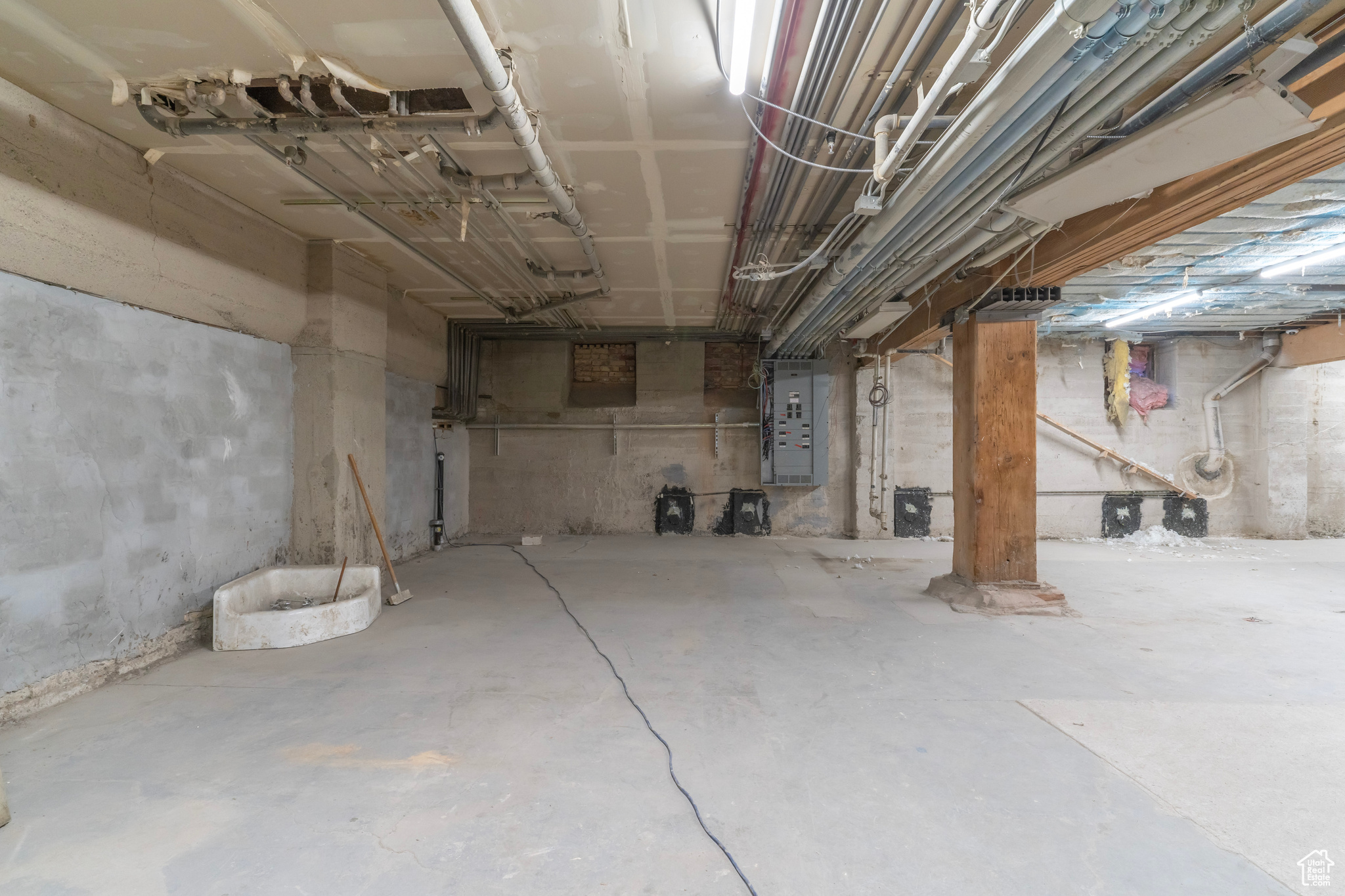 WAREHOUSE DISTRICT CONDOMINIUMS - Commercial Sale