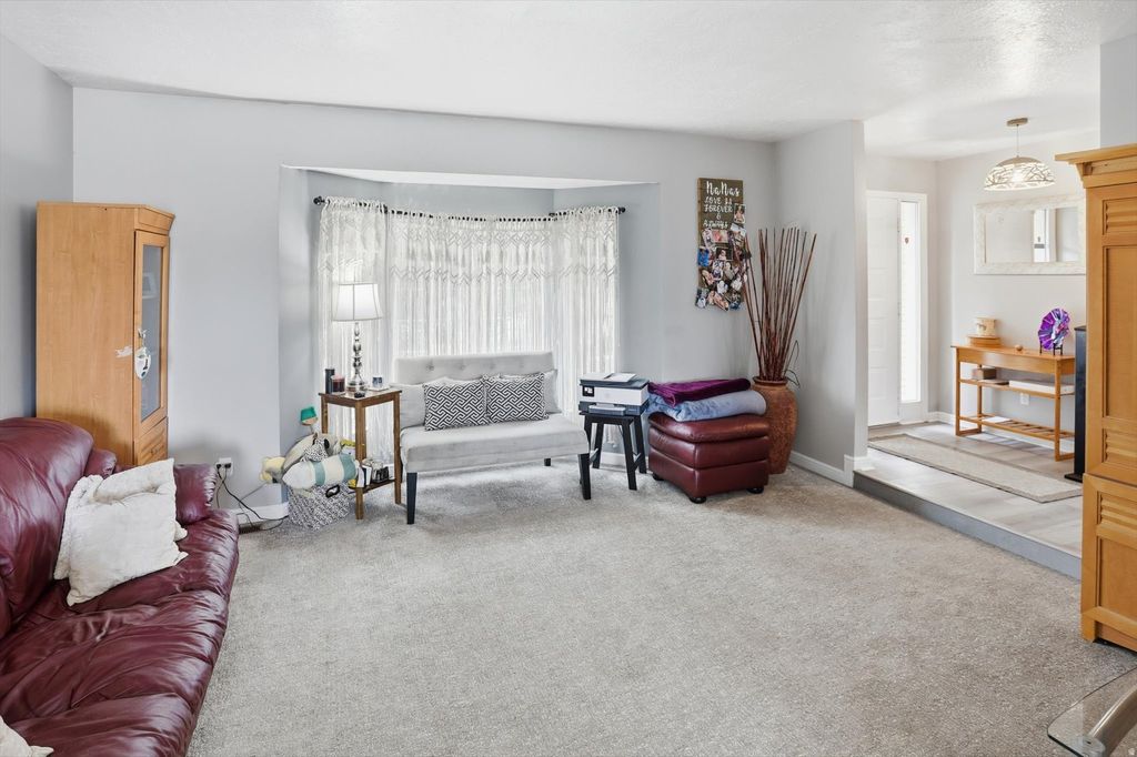 Photo of 4030 W 2550 S, Taylor, UT 84401 (MLS # 2124811)