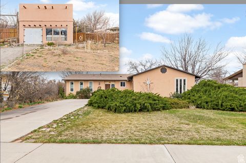 Photo of 669 W OGDEN DR, Richfield, UT 84701 (MLS # 2109928)