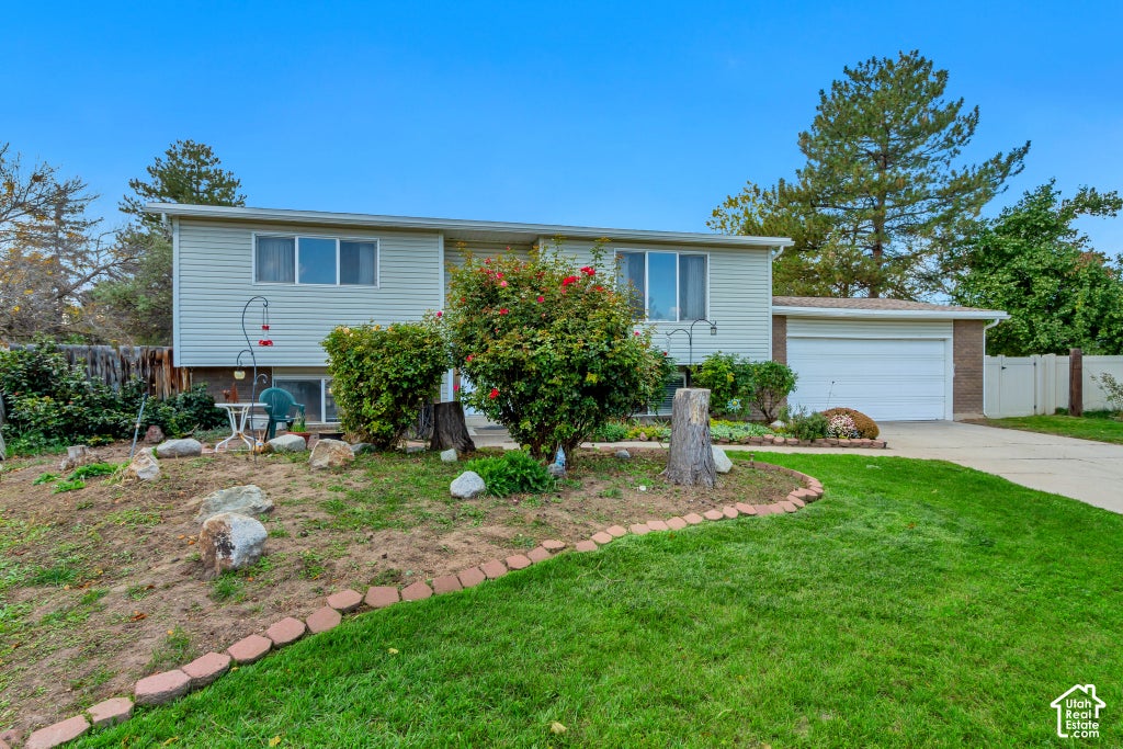 Photo of 5136 S CORDON BLUE WAY W, Taylorsville, UT 84129 (MLS # 2193845)