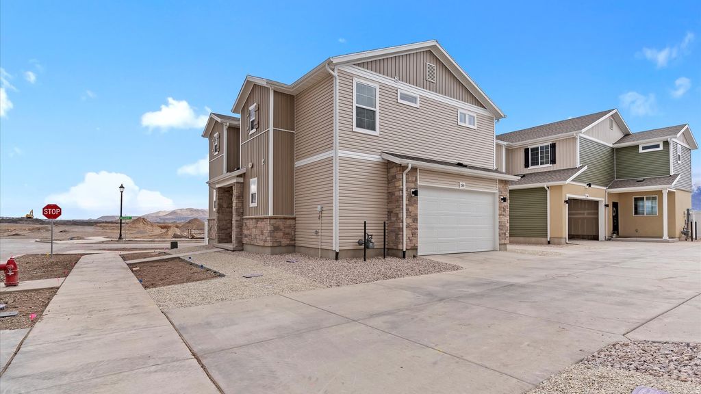 Photo of 295 E KANAB CREEK DR, Saratoga Springs, UT 84045 (MLS # 2138747)