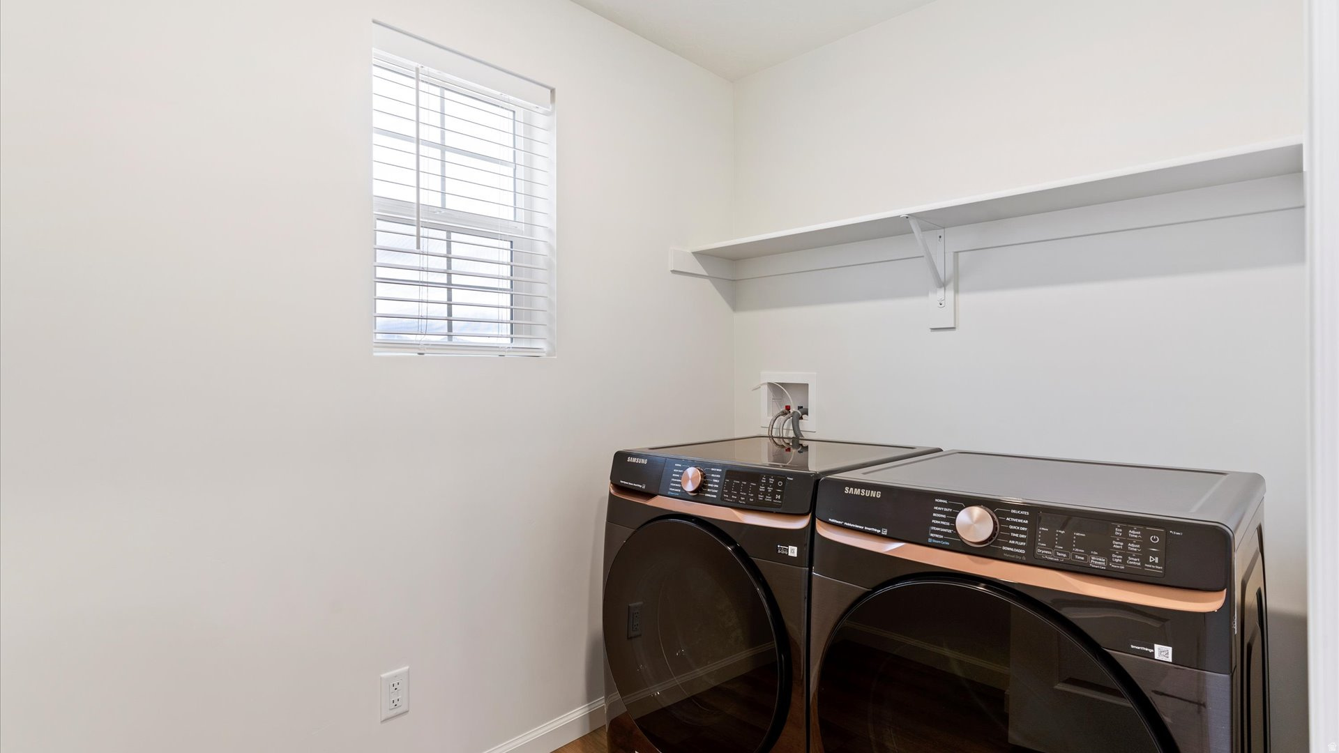 WANDER - Residential