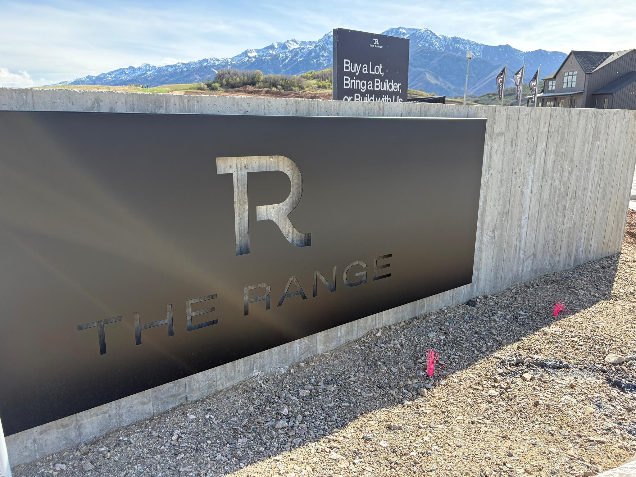 THE RANGE - Land
