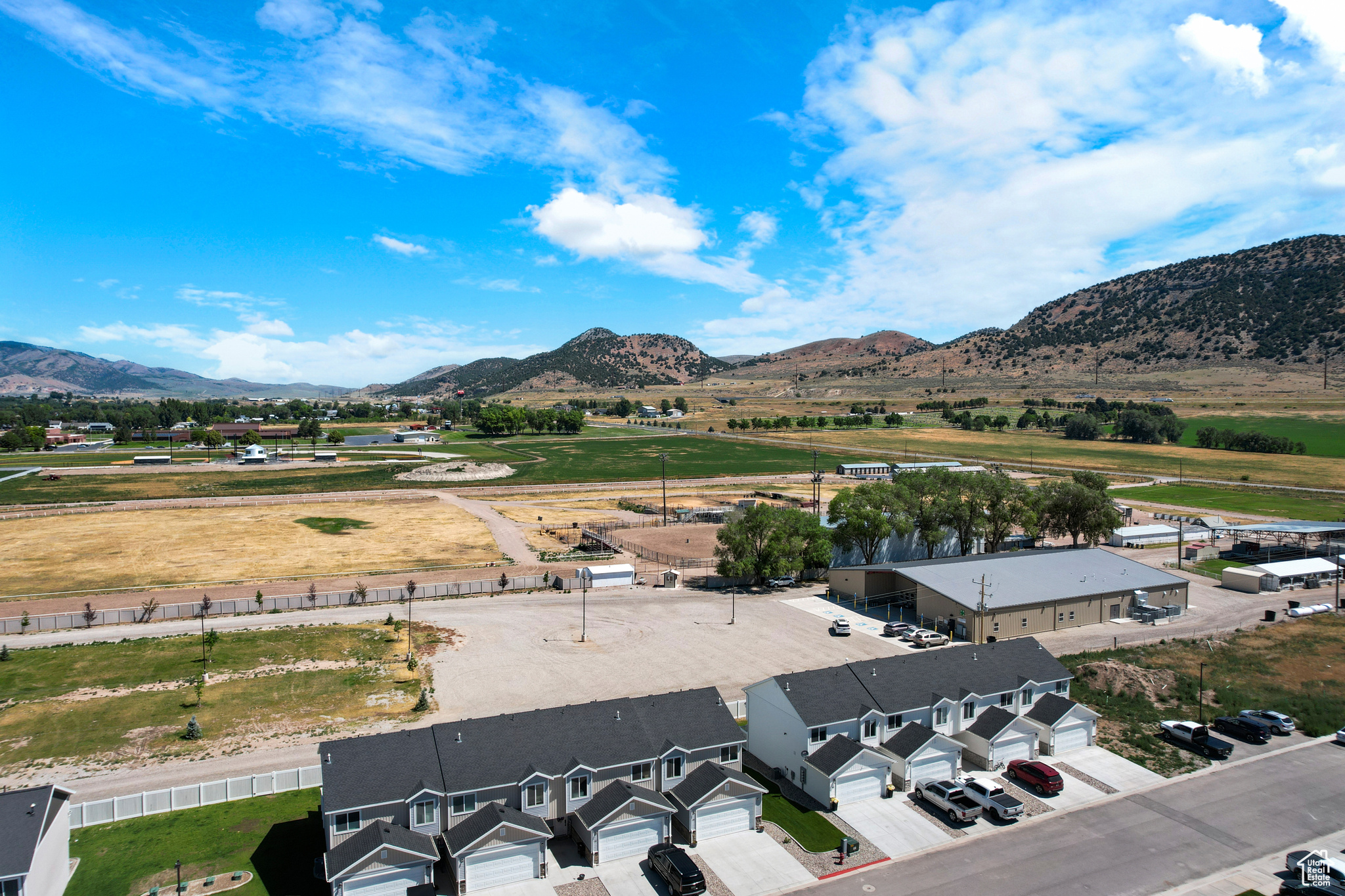 CEDER RIDGE - Residential