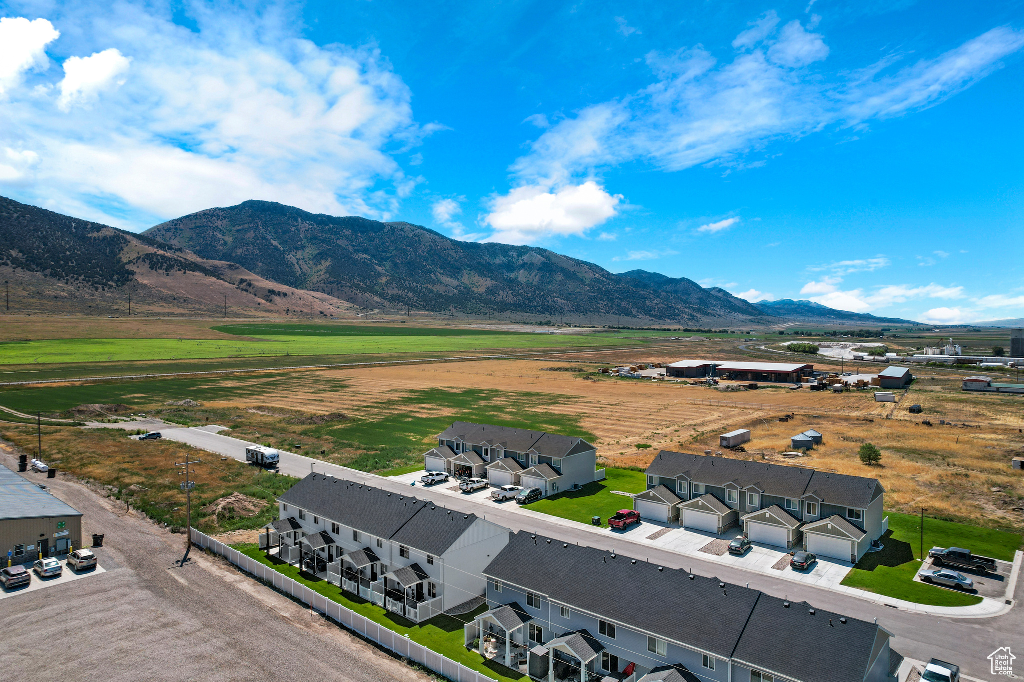 CEDER RIDGE - Residential