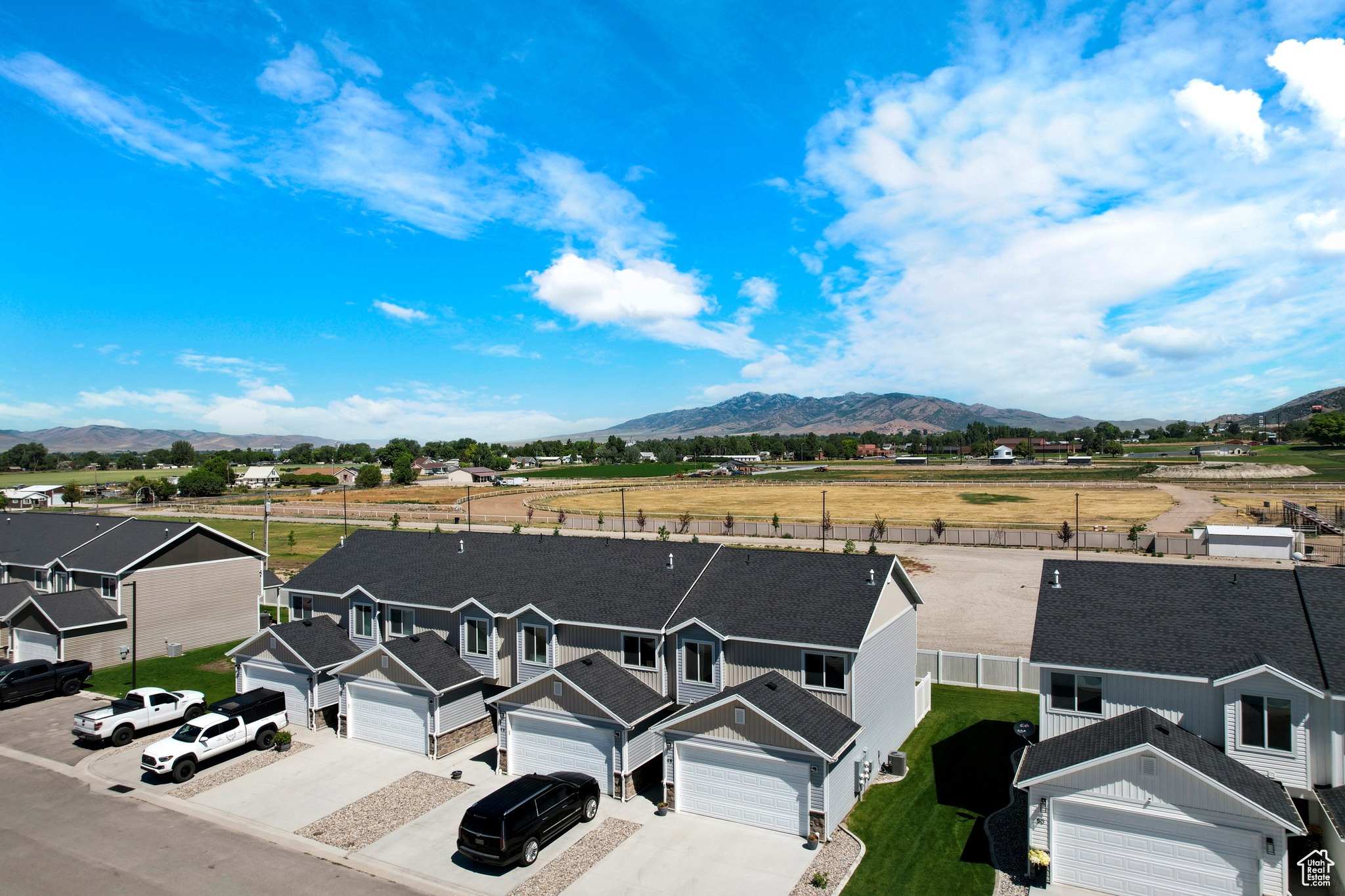 CEDER RIDGE - Residential
