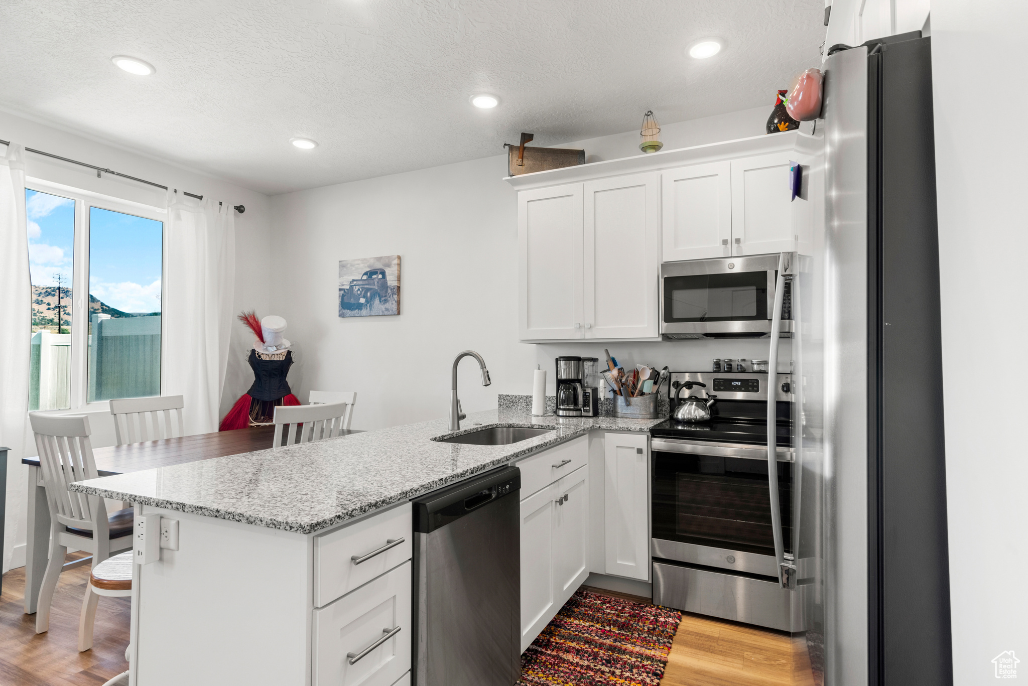CEDER RIDGE - Residential