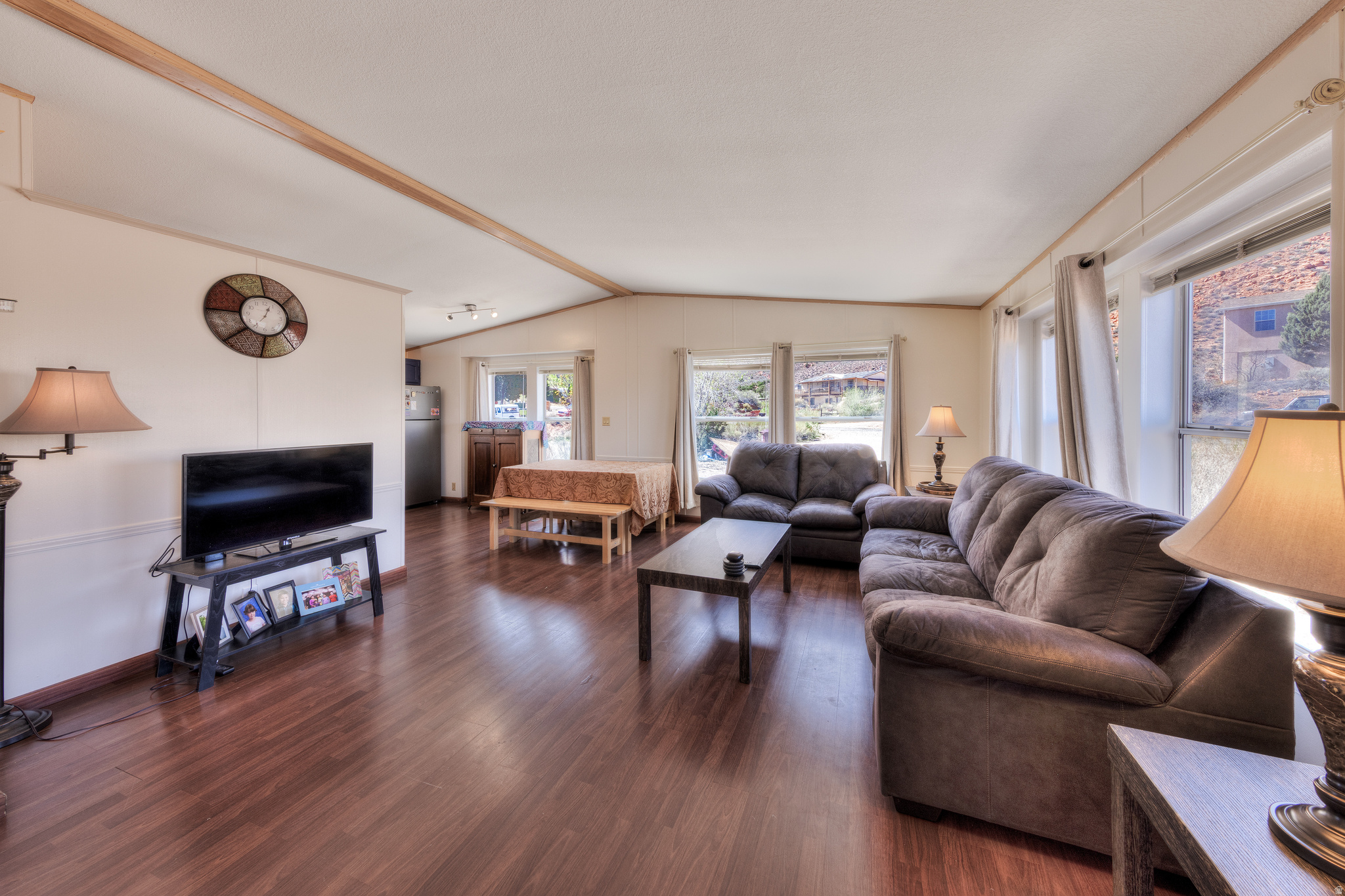 HIDDEN TRAIL ESTATES - Residential