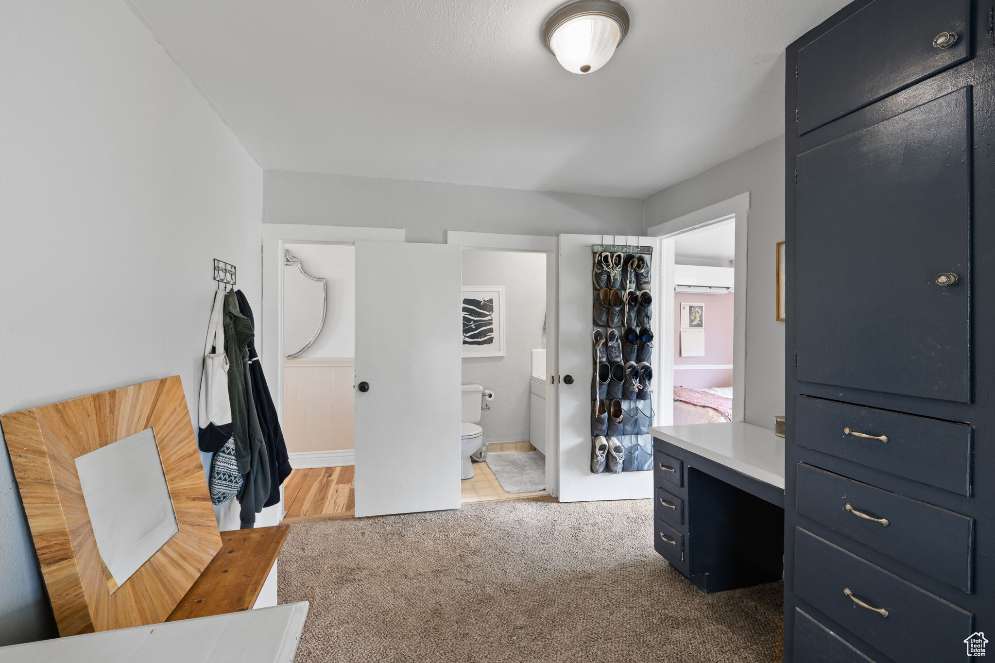 570 E 400, Centerville, Utah image 34