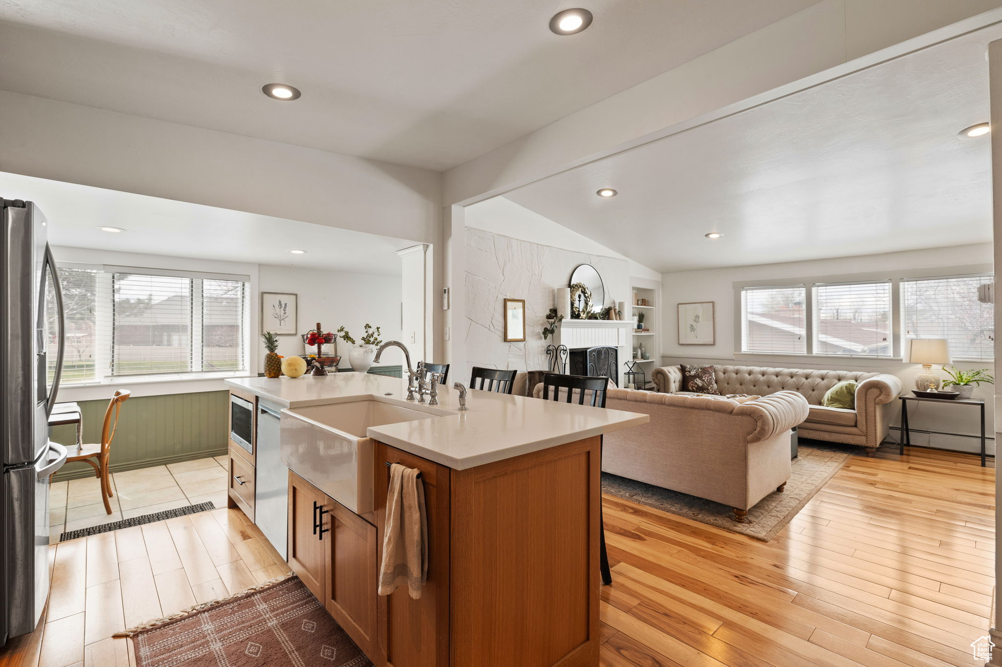 570 E 400, Centerville, Utah image 17