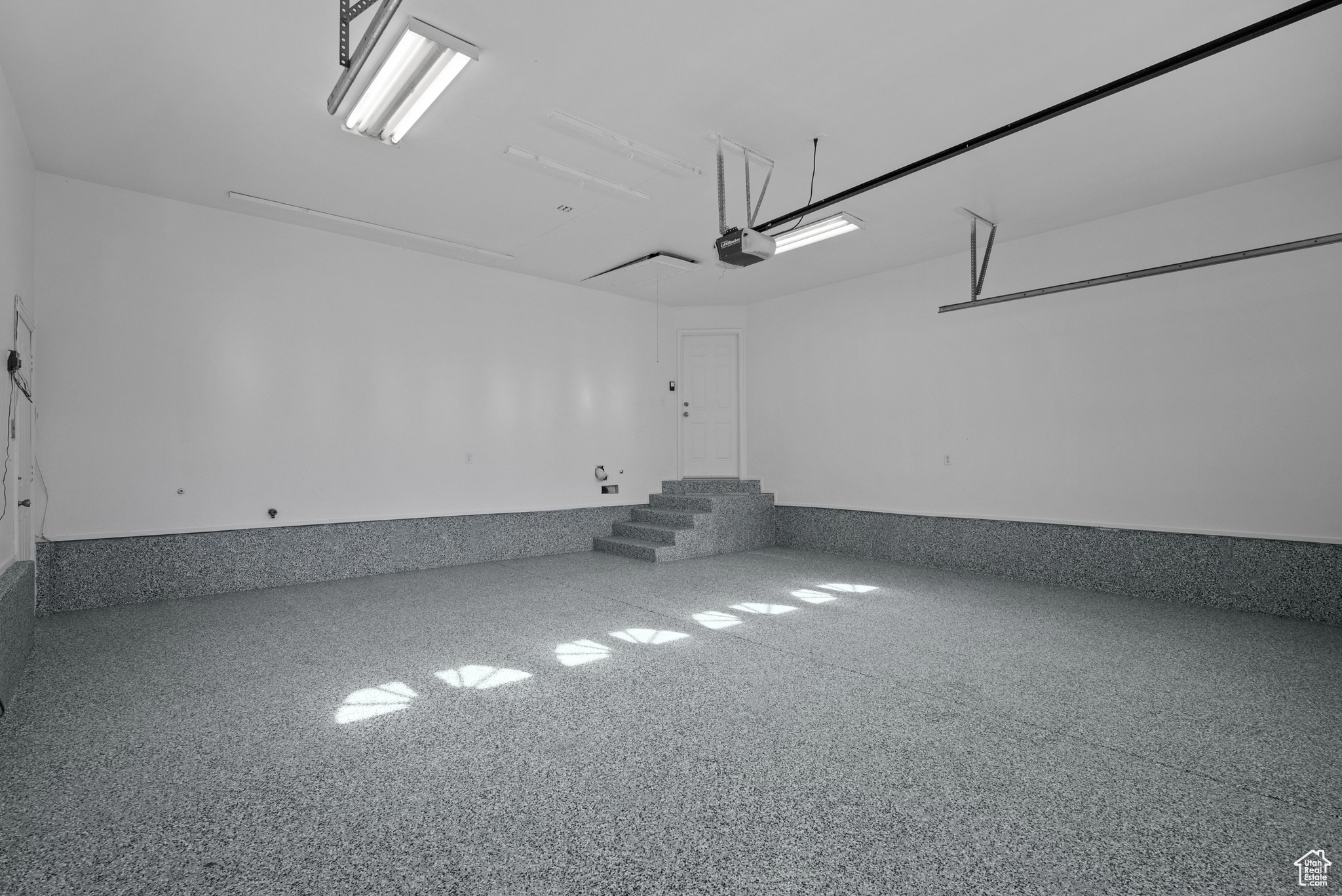 MOUNT LOAFER - Residential