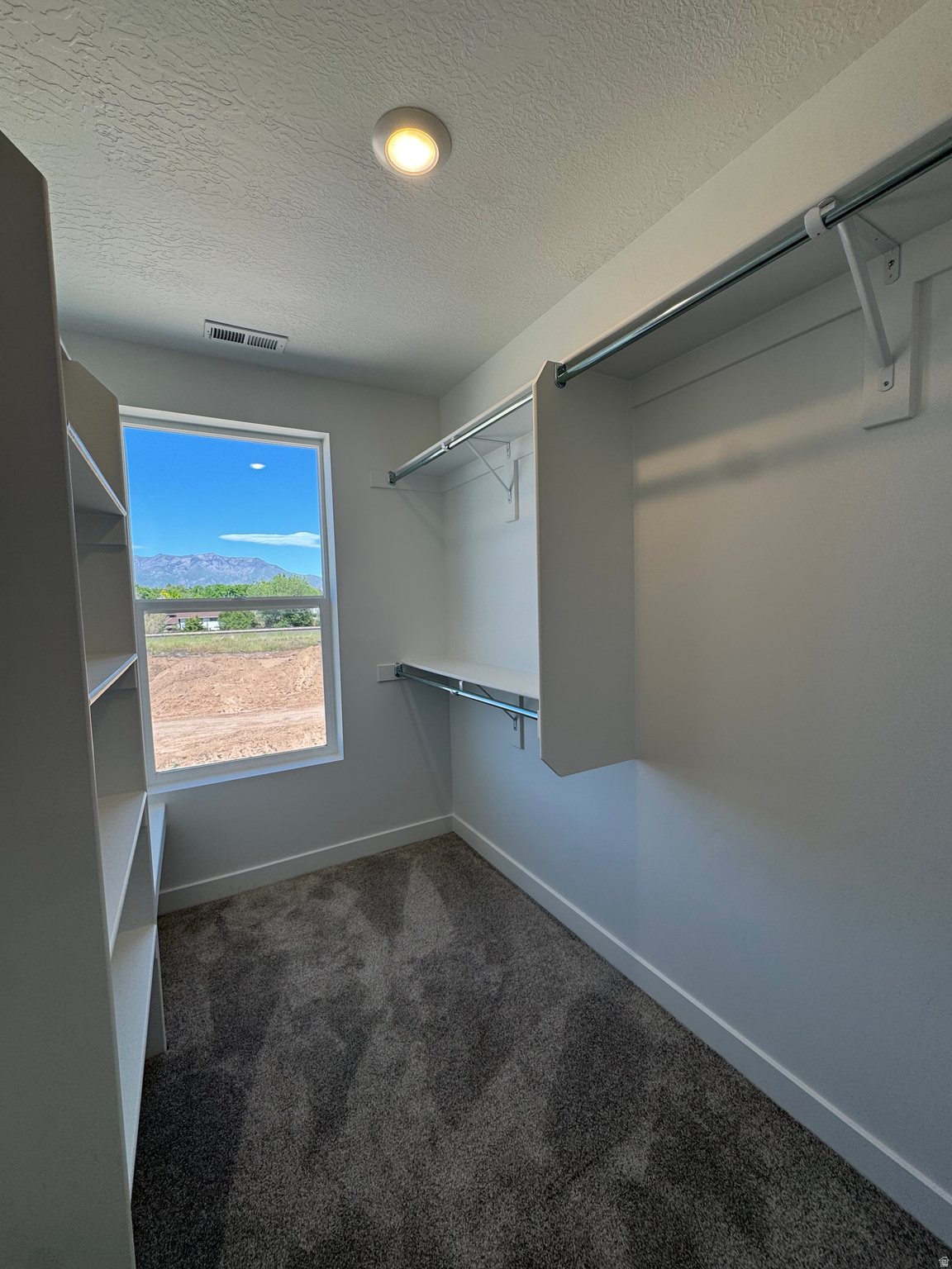 TRAILSIDE - Residential