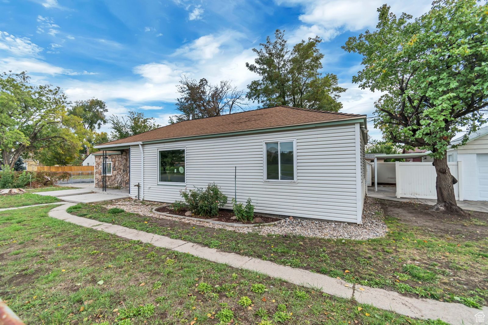 GLENDALE GARDENS PLAT B - Residential