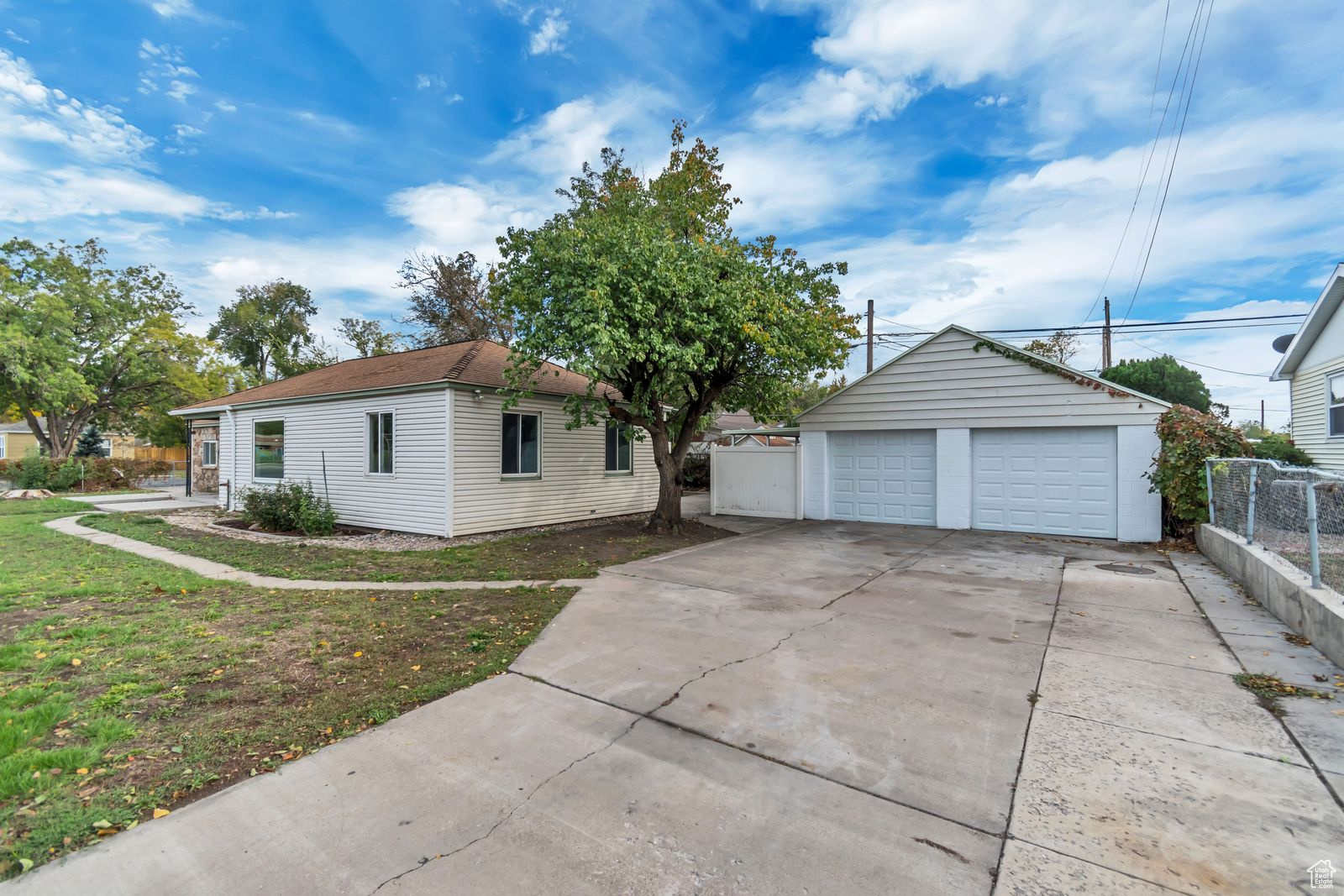 GLENDALE GARDENS PLAT B - Residential