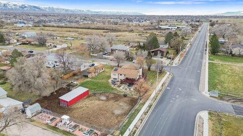 Tiny photo for 5076 S 4700 W, Hooper, UT 84315 (MLS # 2126474)
