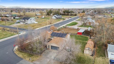 Tiny photo for 5076 S 4700 W, Hooper, UT 84315 (MLS # 2126474)