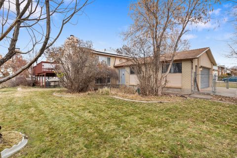Tiny photo for 5076 S 4700 W, Hooper, UT 84315 (MLS # 2126474)